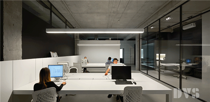 营造一个静谧柔美的办公空间氛围